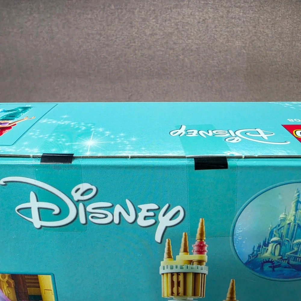 LEGO Mini Disney Ariel's Castle 40708 Kids New Little Mermaid 557pc
